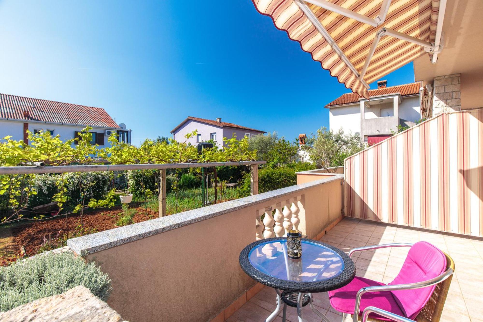 Apartment Todor Крк Экстерьер фото
