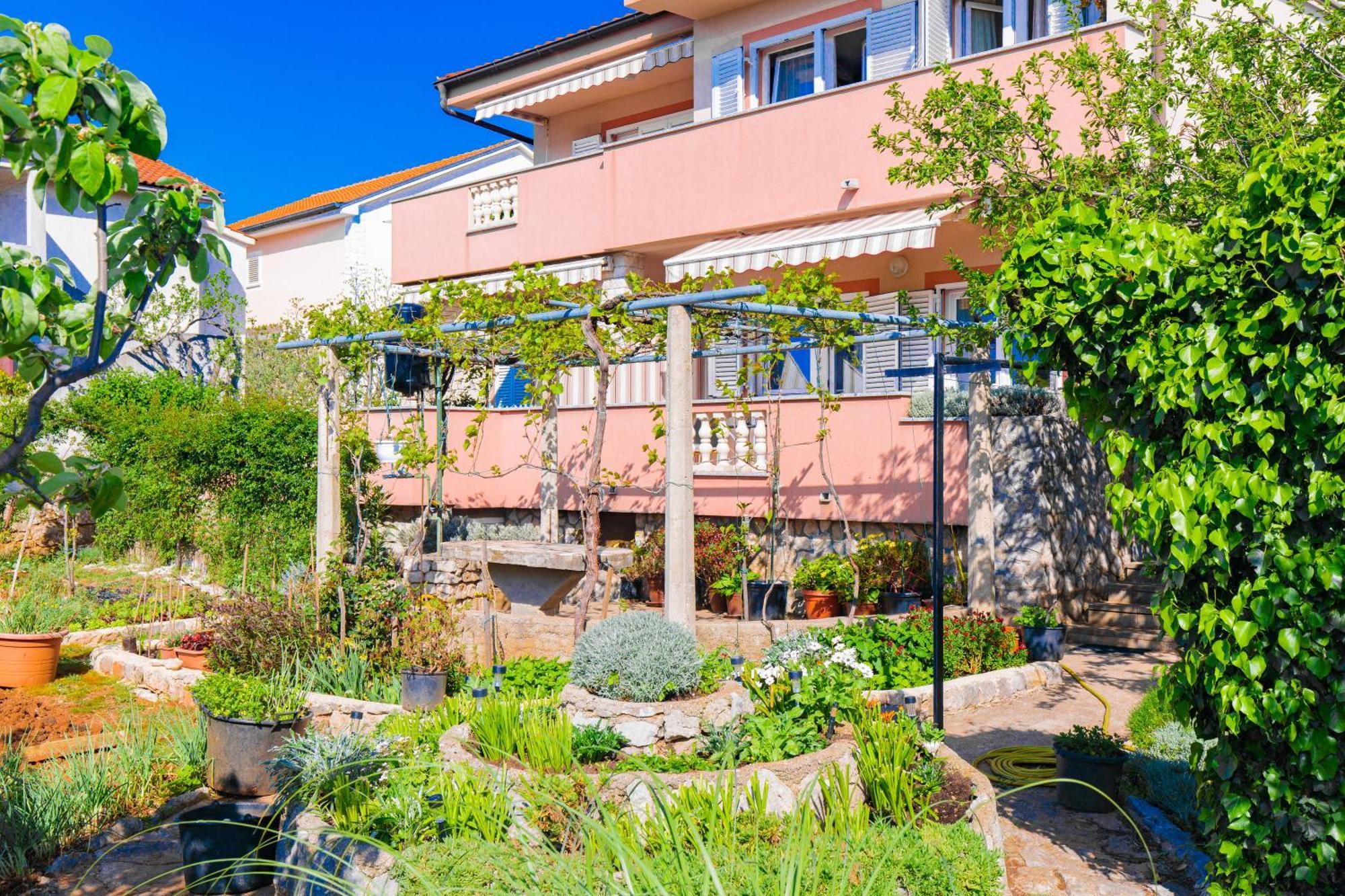 Apartment Todor Крк Экстерьер фото